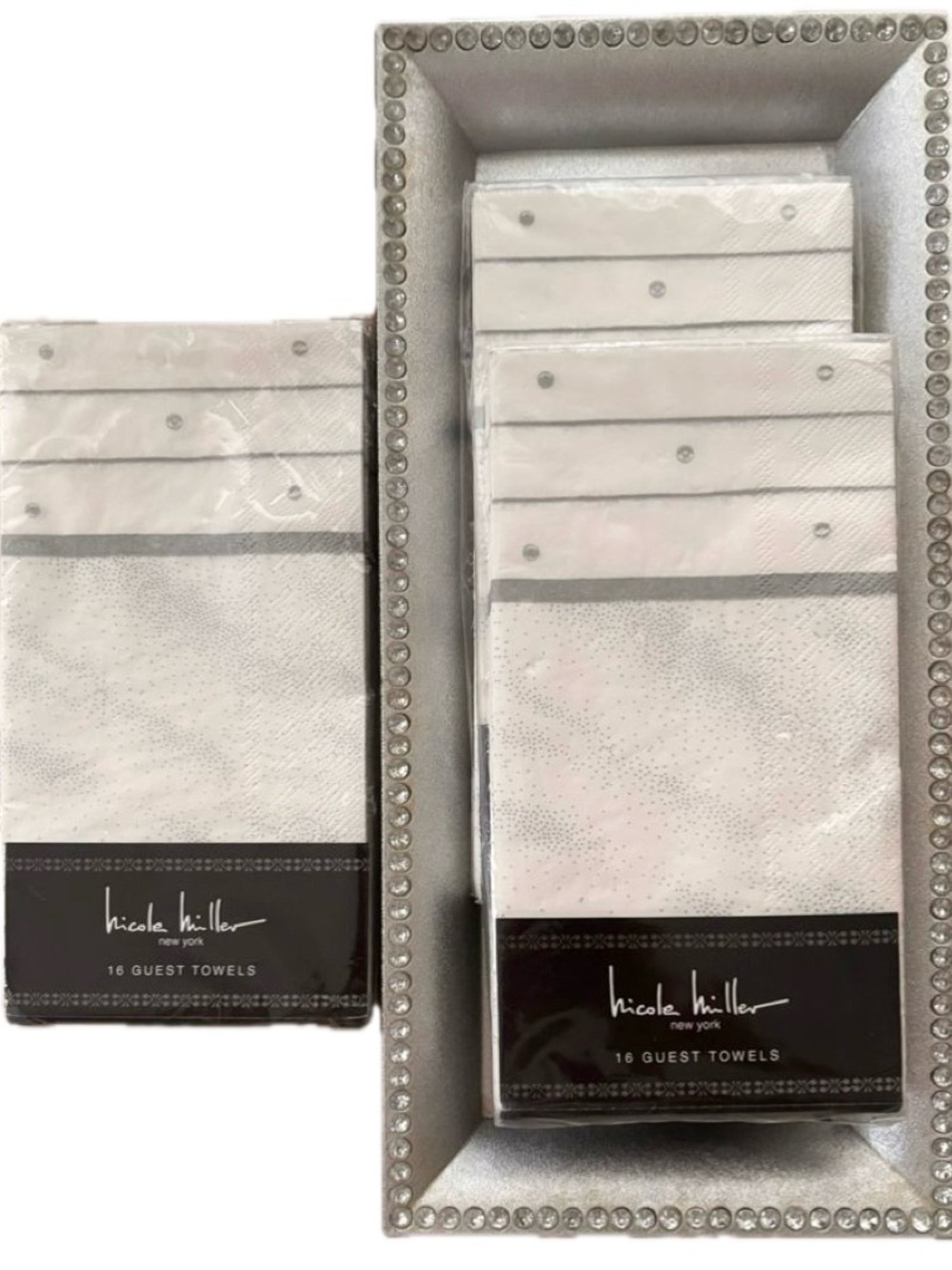 Nicole Miller White & Silver Fancy Disposable Guest Towels Dinner Napkins Pk 16